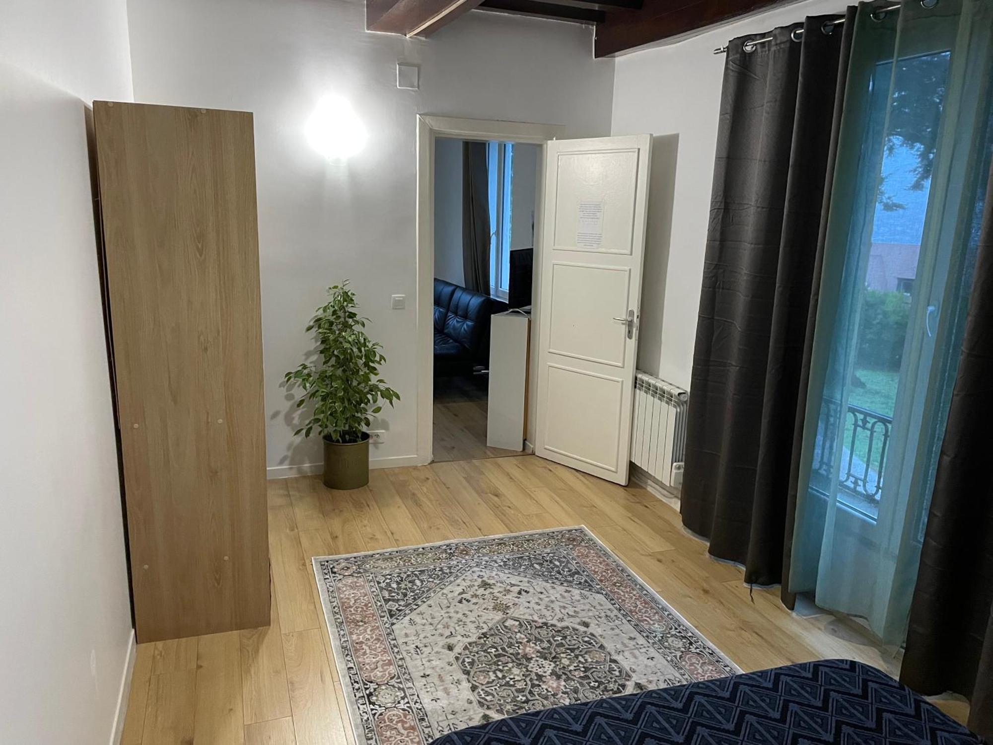 Superbe Appartement A 5 Minutes De Disney Шессі Екстер'єр фото